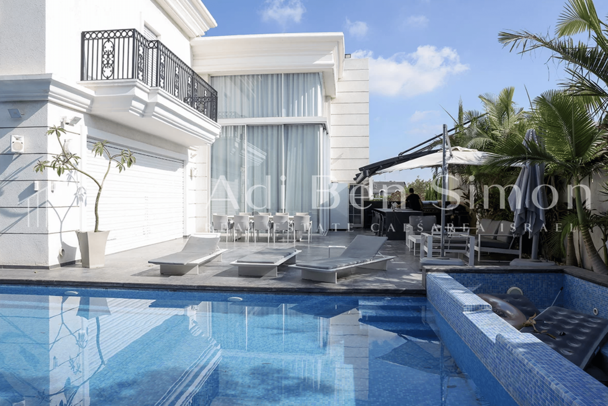 למכירה בית בשכונת הגולף שכונה יוקרתית