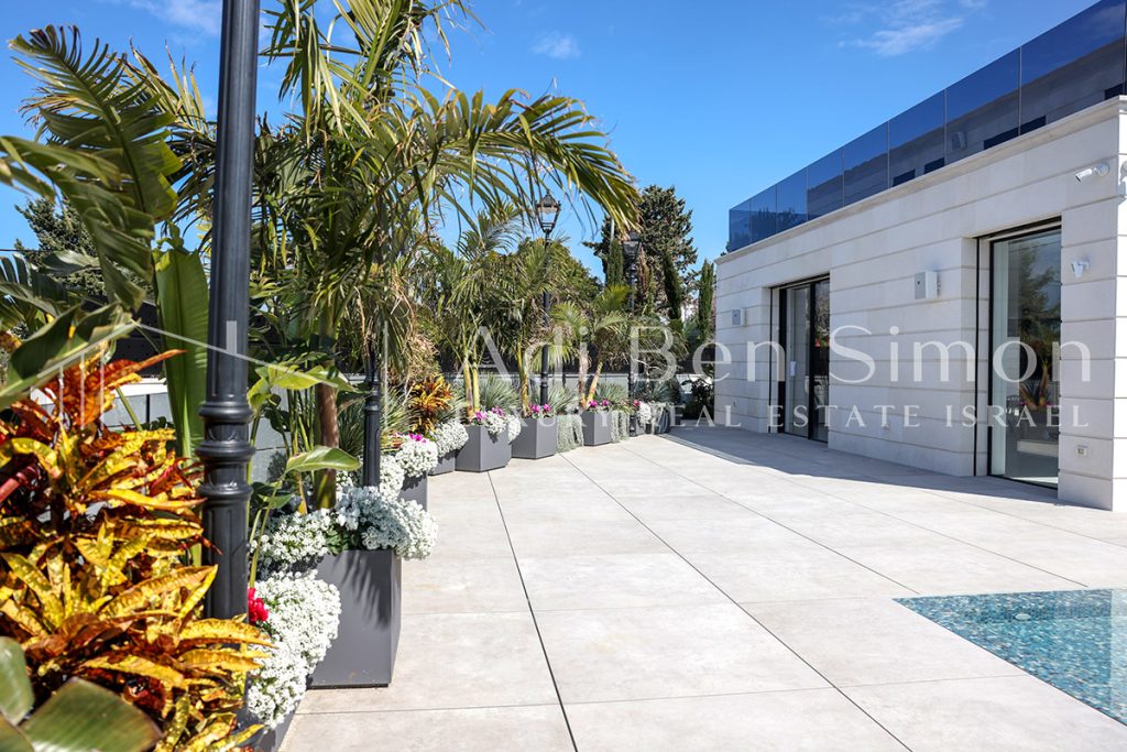 וילות למכירה בקיסריה