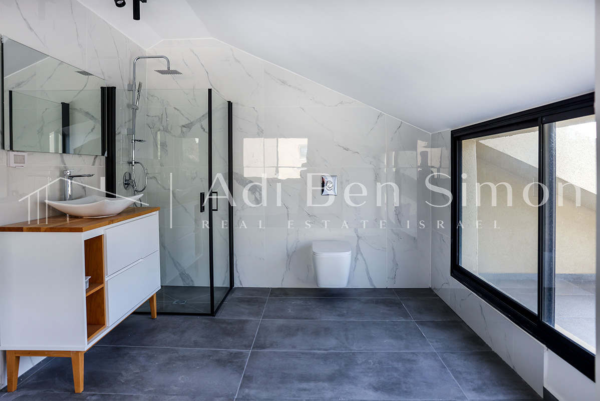 וילה בקיסריה