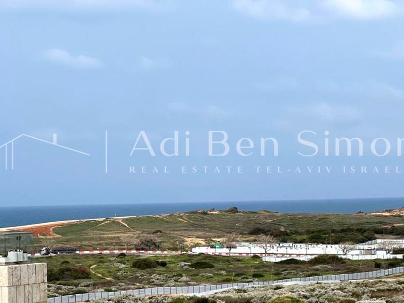 למכירה דירה עם נוף ים מרהיב
